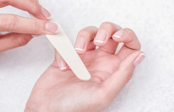 Home Remedies to Take Away White Spots on Nails