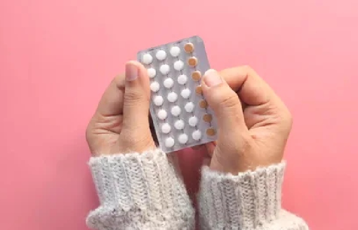 What does Vienva Birth Control Do?