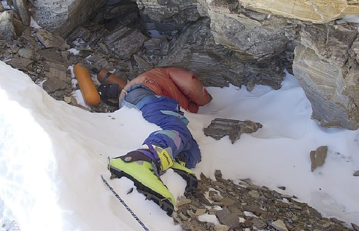 The Mummies of Everest: They Died and Remained for Years