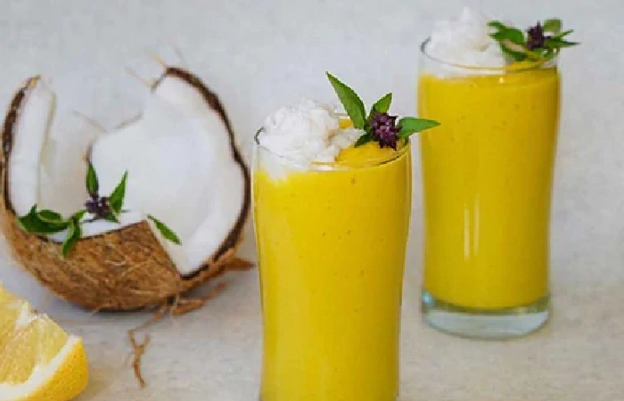 5 . Natural Banana Smoothie