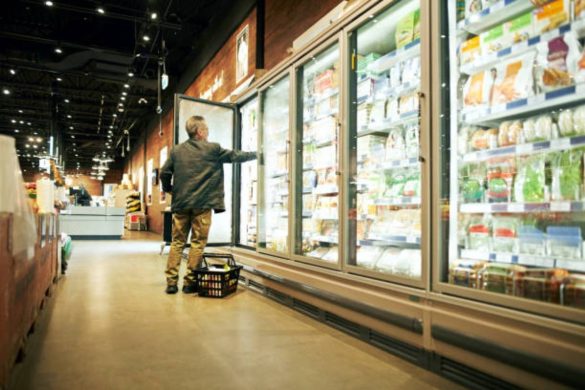 Indícame el Camino a la Tienda de Alimentos más Cercana